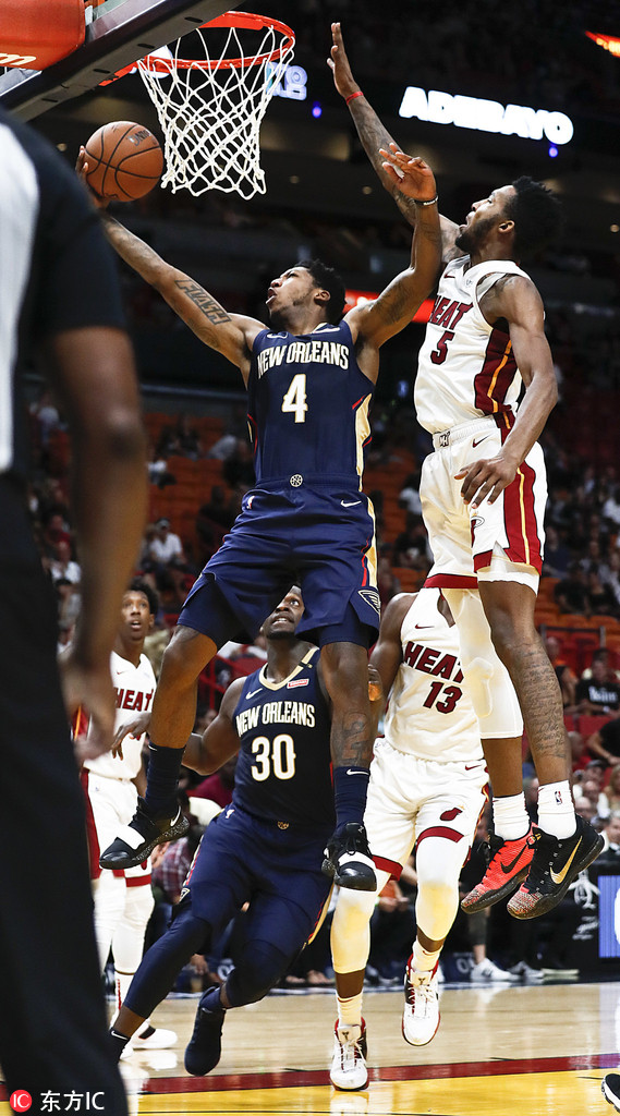 费耶诺德训练开放日，关键时刻完成体检引欢呼，NBA总决赛在即，纪律约束更严格(费耶诺德主教练)