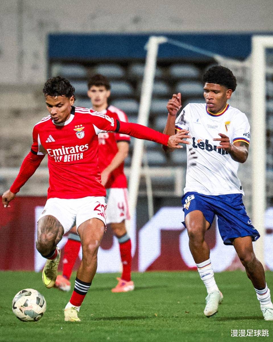 葡超集结日再迎强敌；新奥尔良鹈鹕主帅复盘；主帅态度：态度坚定；资深球员宣示担当的简单介绍