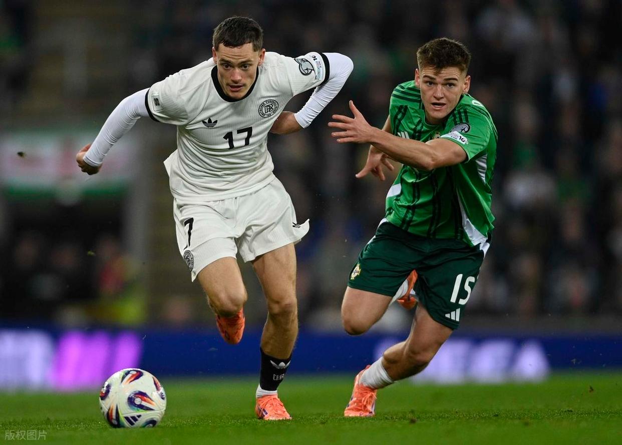 德布劳内在美国队比赛中最后时刻胜出，战术调整引发热议！引发球迷热议的简单介绍